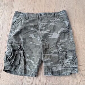 Roebuck & Co Mens Camo Cargo Shorts‎ Size 36 Cotton Recycled Bottle Material